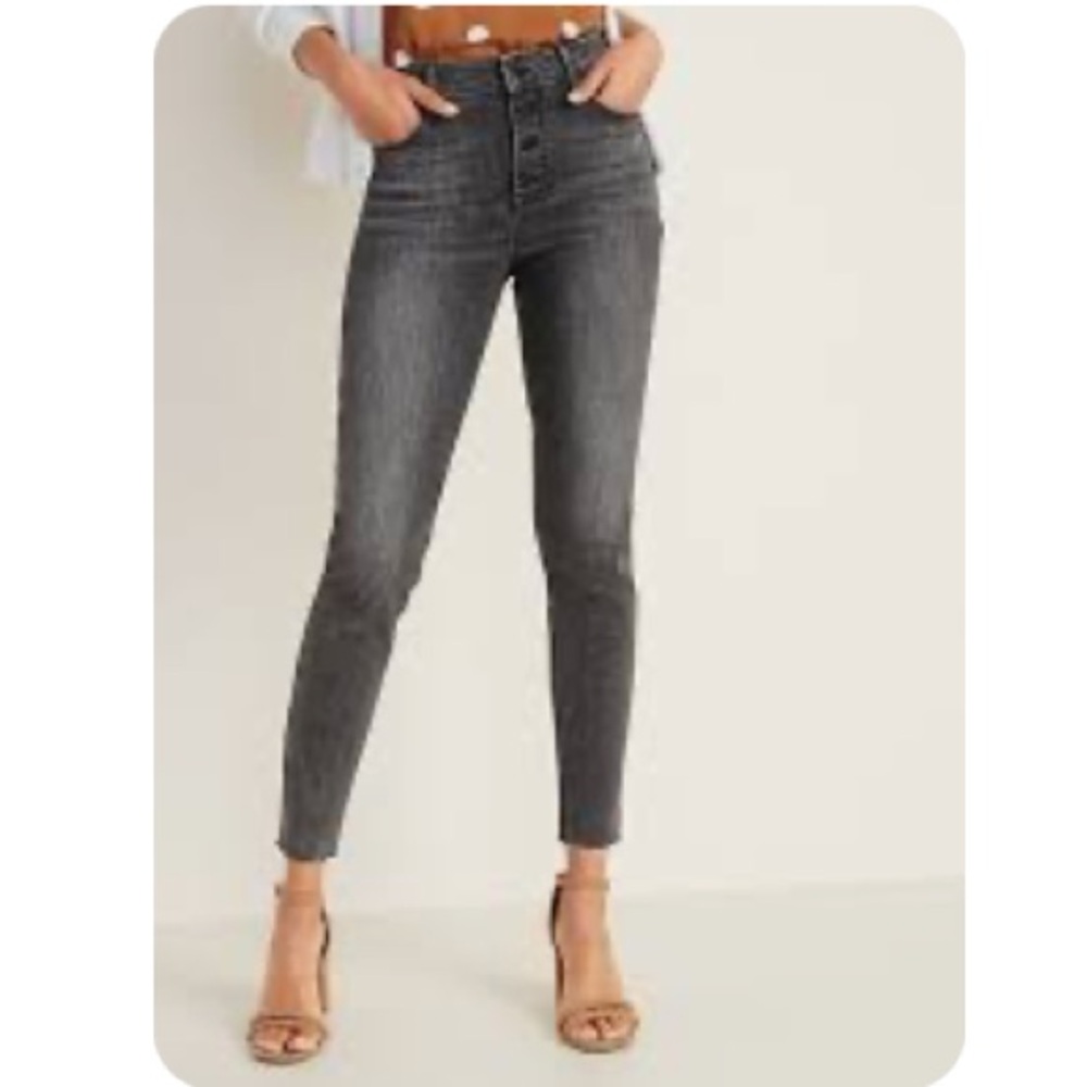 Old Navy NWT❗️High Waisted Button Fly Rockstar Super Skinny Ankle Jeans